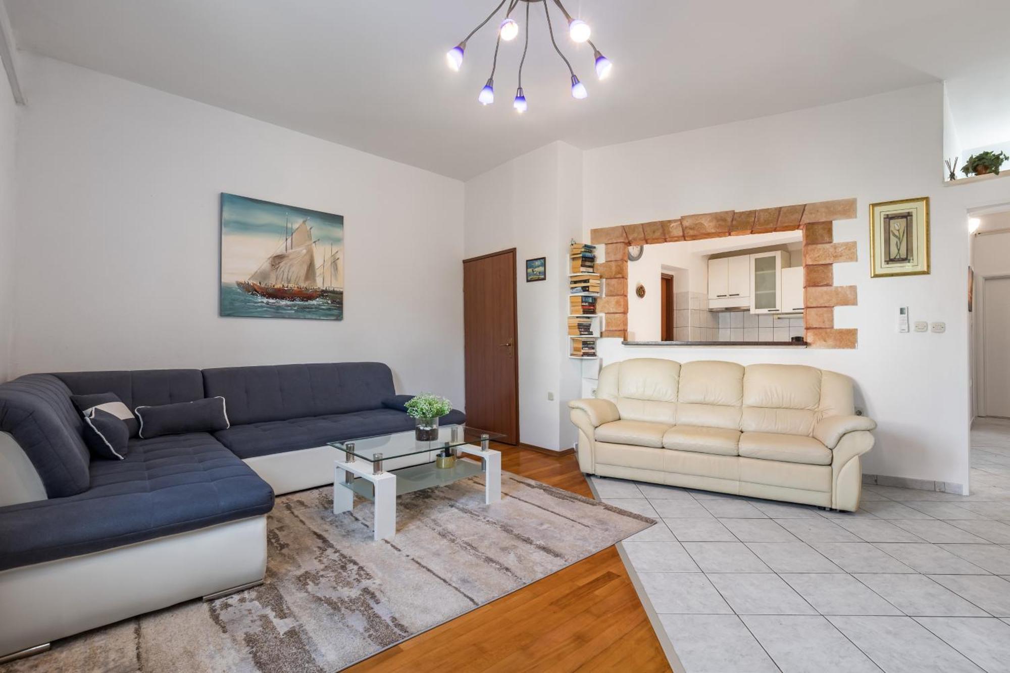 Sweet Dreams Apartment Sutivan ภายนอก รูปภาพ
