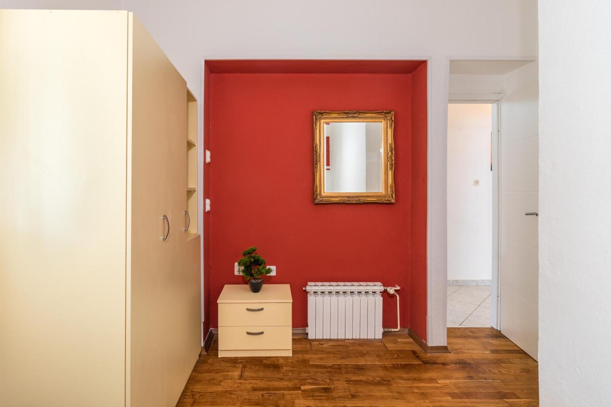 Sweet Dreams Apartment Sutivan ภายนอก รูปภาพ
