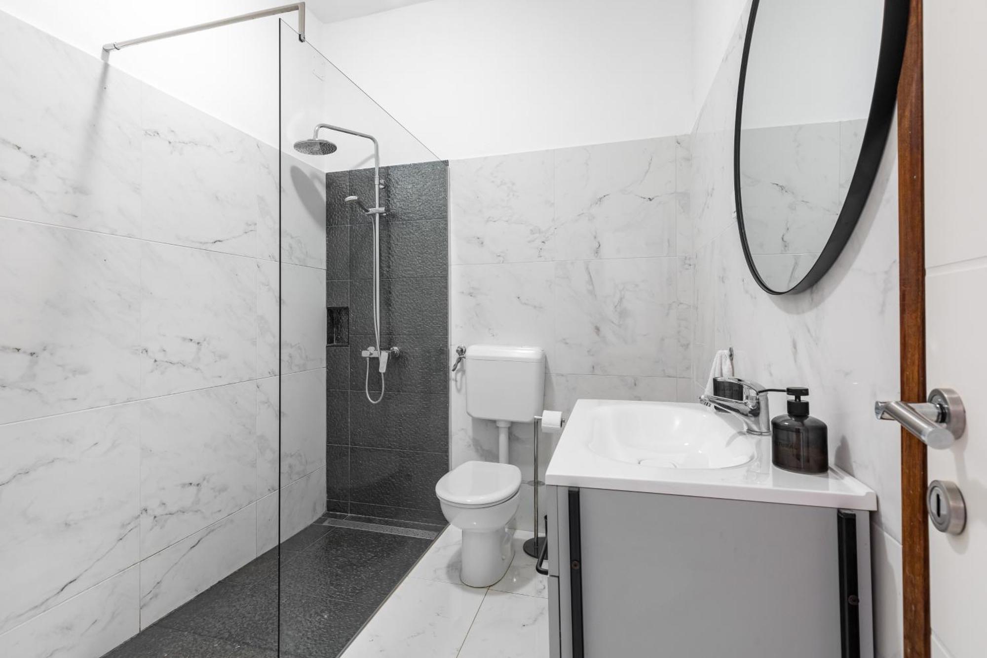 Sweet Dreams Apartment Sutivan ภายนอก รูปภาพ